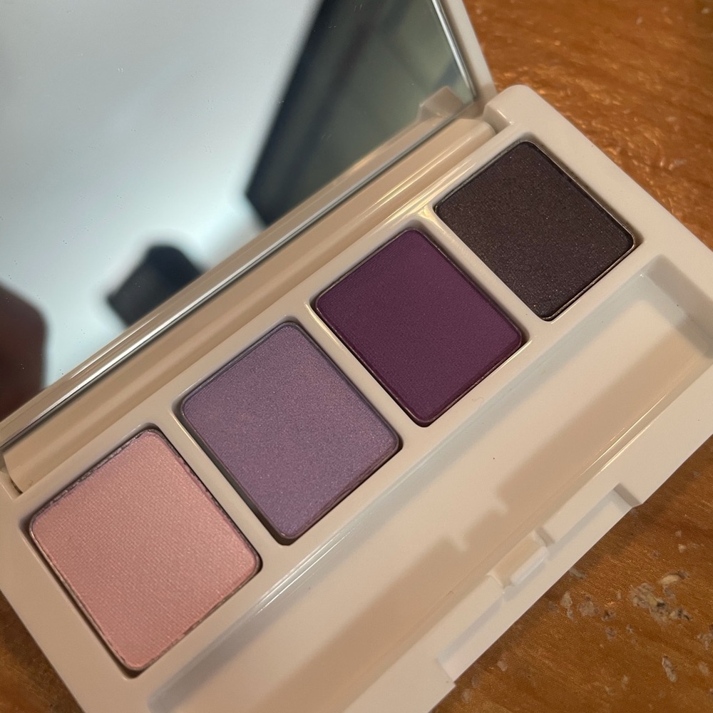 Clinique eyeshadow (New)